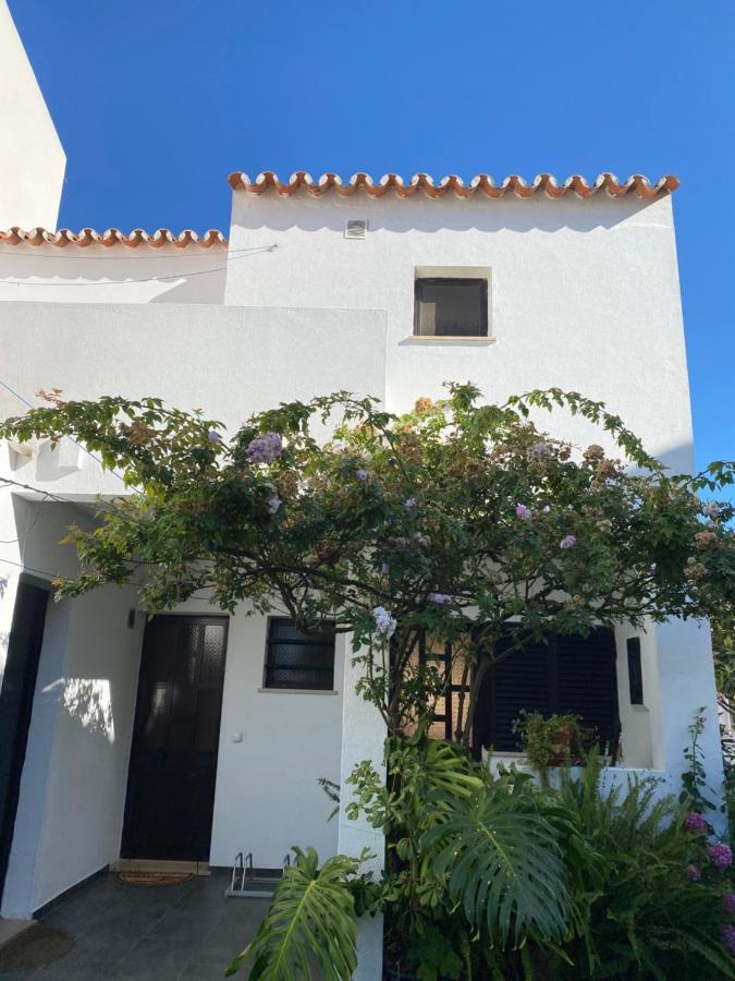 Summer House, Only 2 Minutes To The Beach In Vilamoura! Villa ภายนอก รูปภาพ